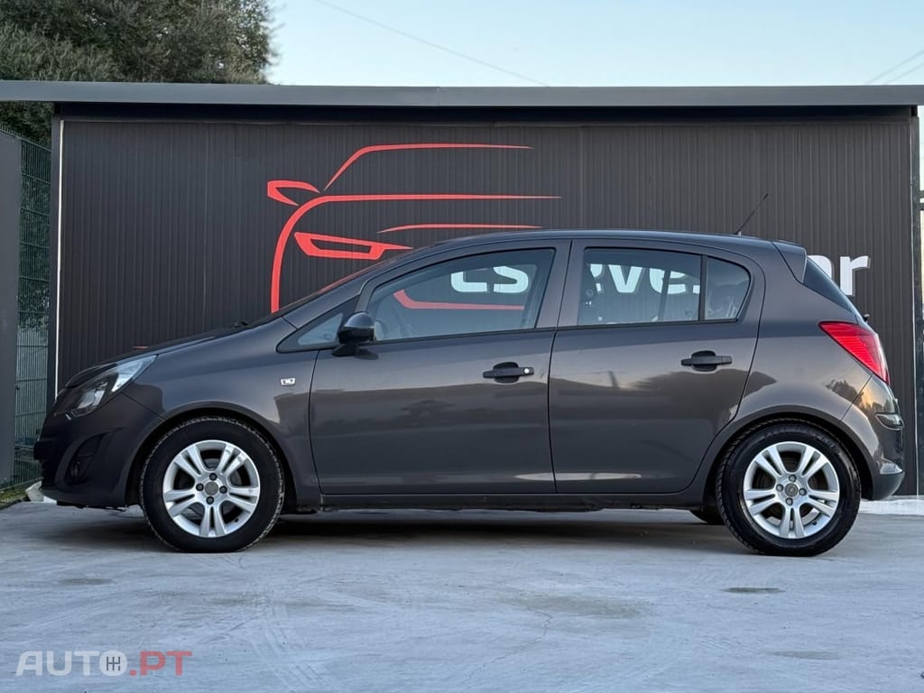 Opel Astra auto