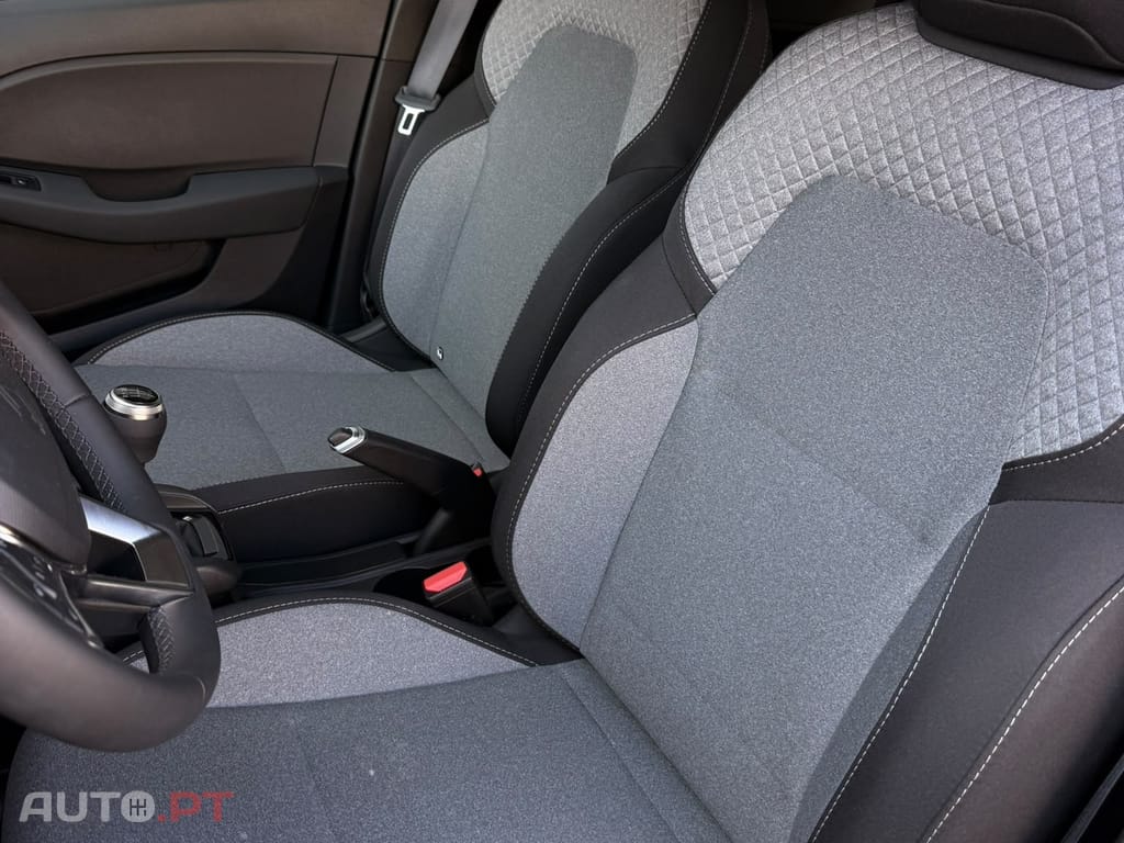 Renault Clio 1.0 TCe Evolution Bi-Fuel