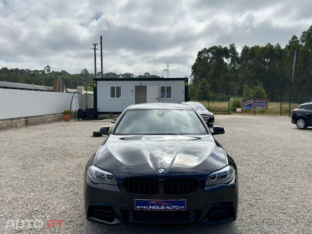 BMW 520 d Modern Line Automática KIT M Sport — fotografia 6