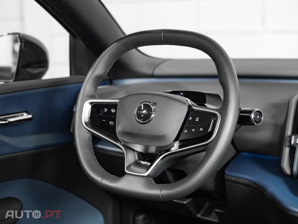 Volvo EX30 69 kWh Twin Motor Ultra