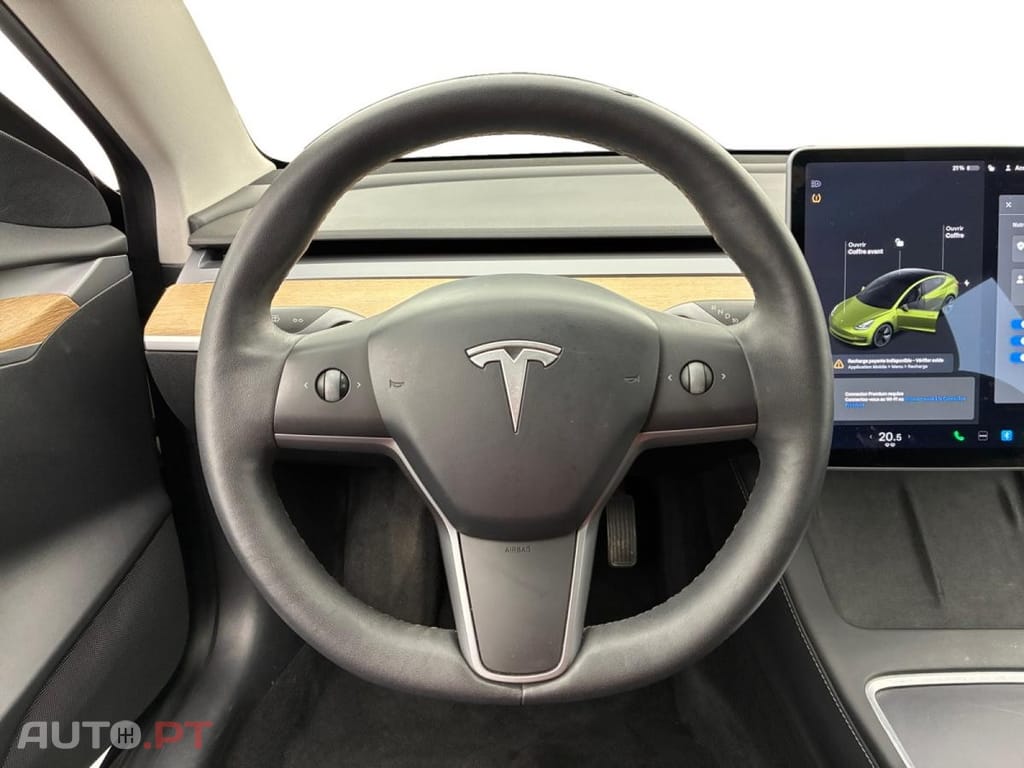 Tesla Model 3 Standard Range Plus RWD