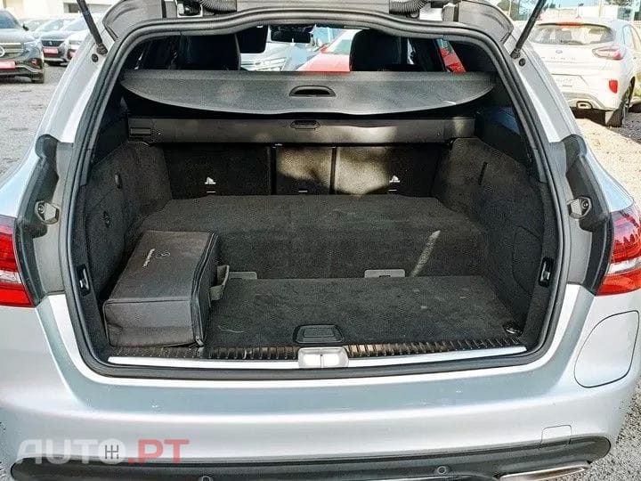Mercedes-Benz C 300 e AMG Line