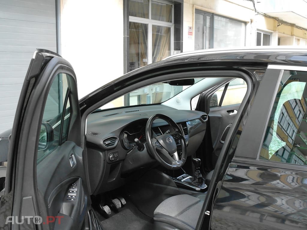Opel Crossland 1.2 T Edition