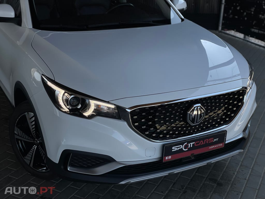 MG ZS EV Luxury