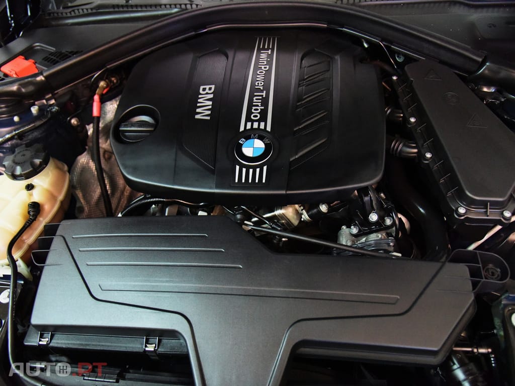 BMW 318 d Line Luxury