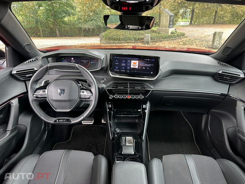 Peugeot 2008 1.2 PureTech GT Pack EAT8
