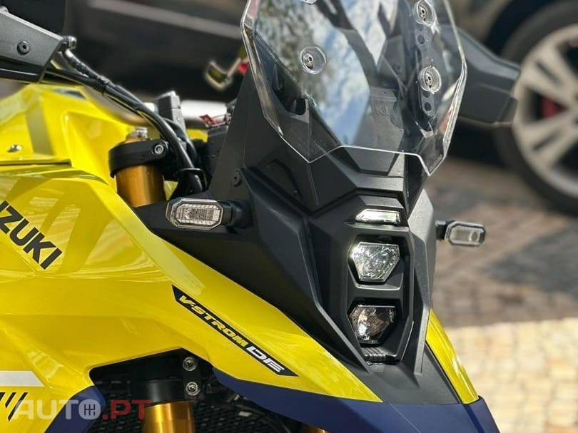 Suzuki V V-storm 800 DE