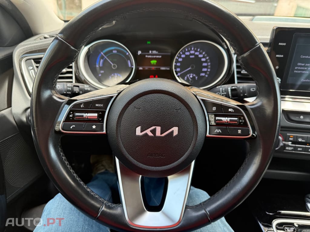 Kia Xceed 1.6 GDi PHEV Drive