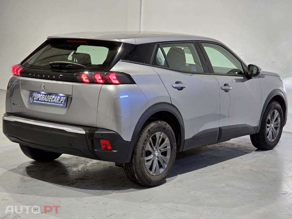 Peugeot E-2008 50 kWh Active Pack