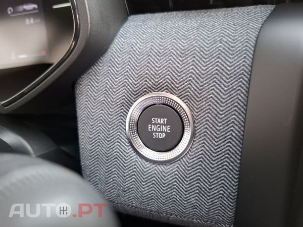 Renault Clio TCe 100 Bi-Fuel Techno