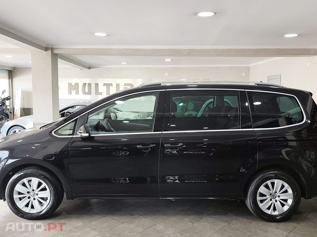 Volkswagen Sharan 2.0 TDI Blue Confortline DSG