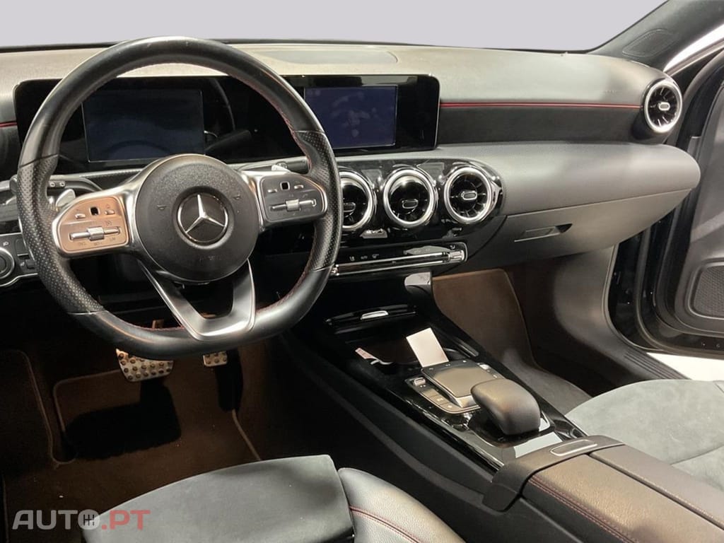 Mercedes-Benz A 180 d AMG Line