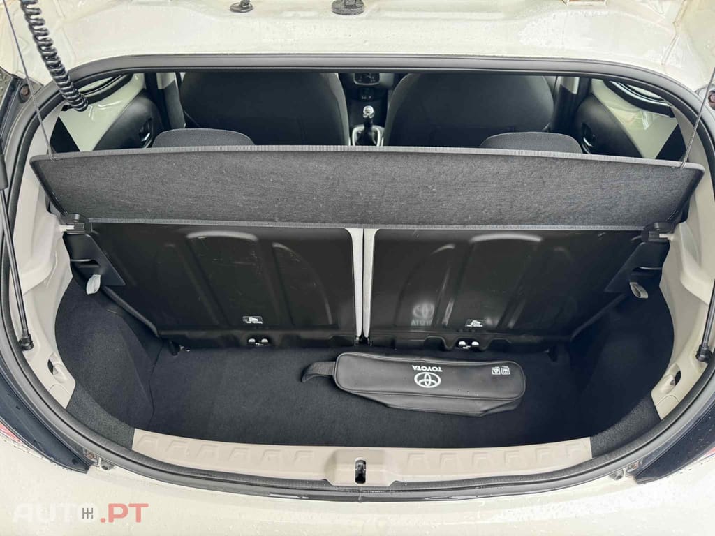 Toyota Aygo 1.0 X-Play Plus