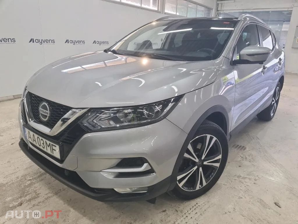 Nissan Qashqai 1.5 dCi N-Connecta J18