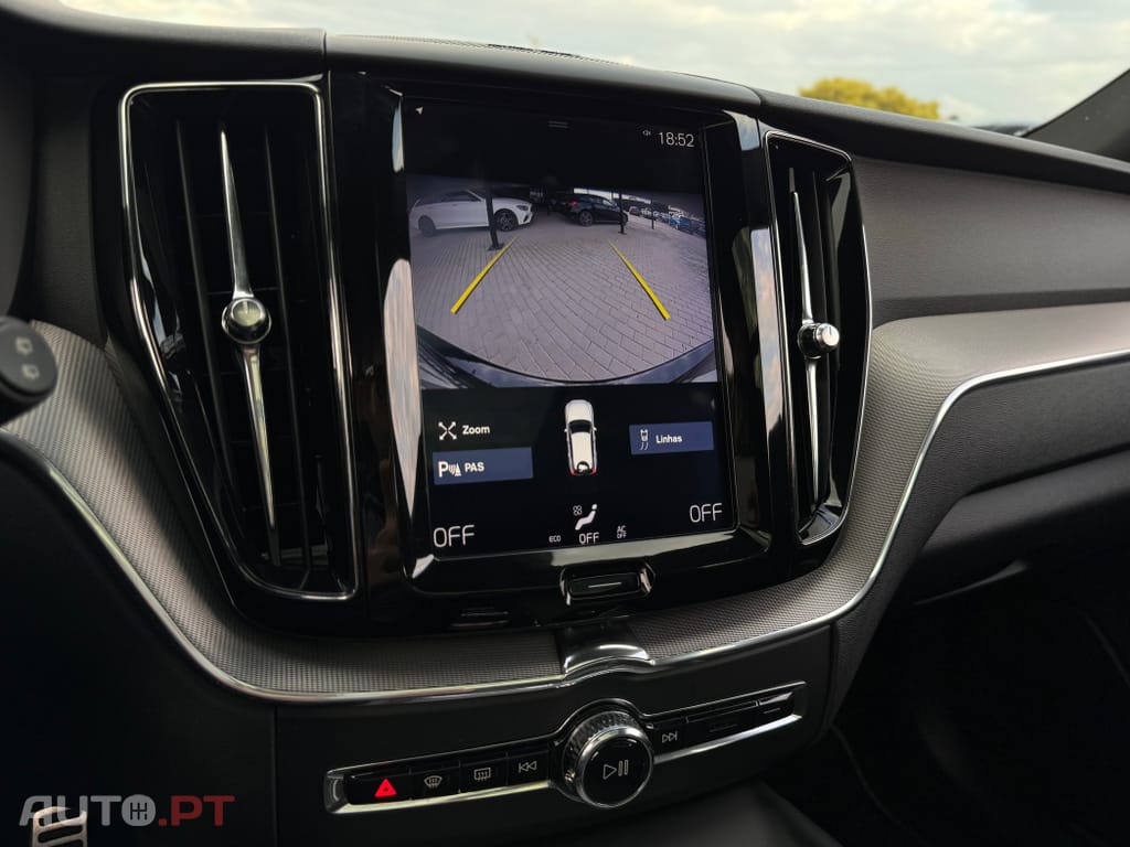 Volvo XC60 2.0 T8 PHEV R-Design Expression AWD