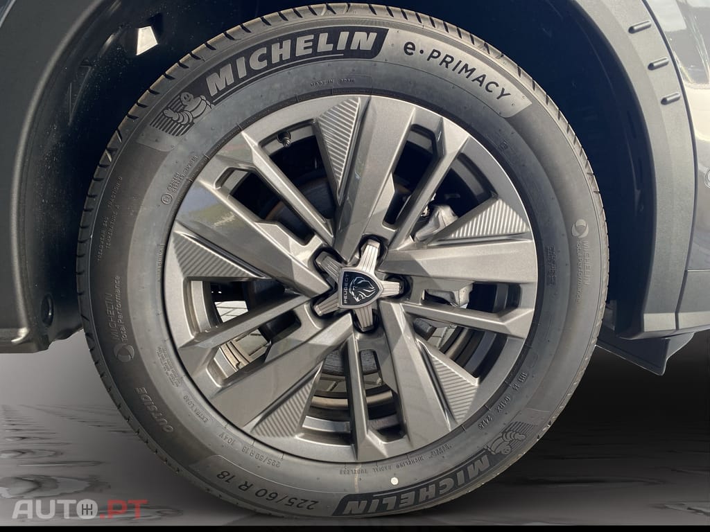Peugeot 5008 1.2 Hybrid Allure e-DCS6