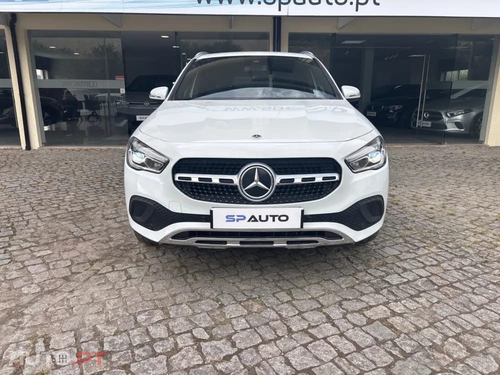 Mercedes-Benz GLA 250 e 8G-DCT Style