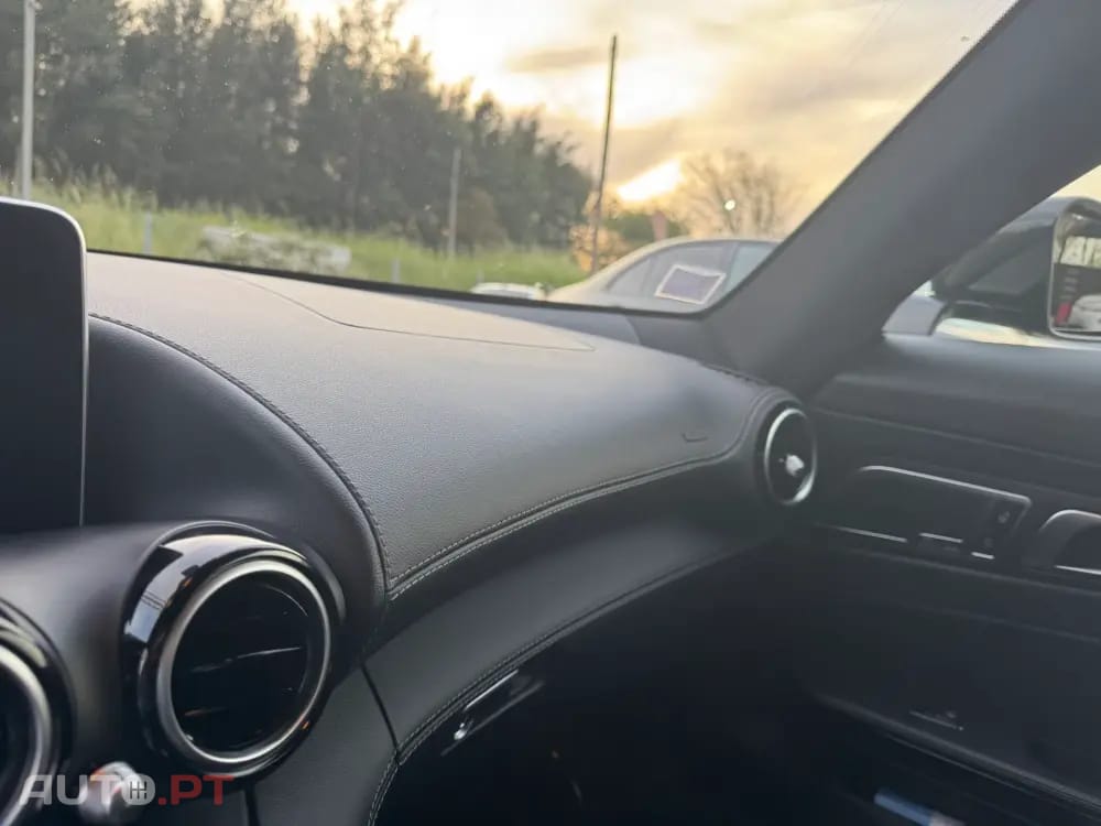 Mercedes-Benz AMG GT Standard