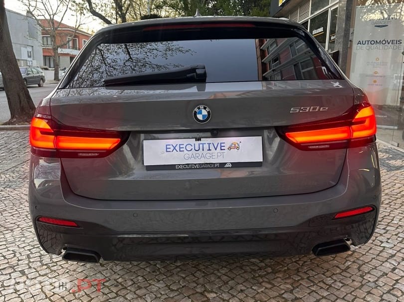 BMW 530 e Pack Desportivo M