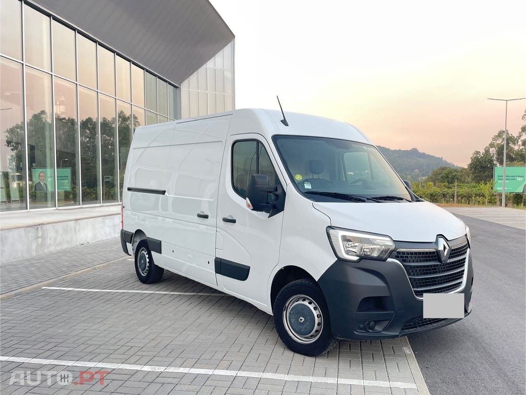 Renault Master 2.3 dCi L2H2 3.3T SS