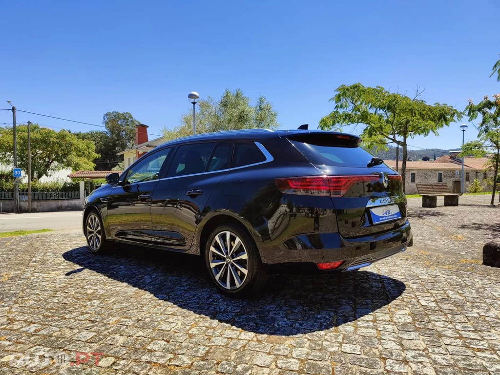 Renault Mégane Sport Tourer 1.6 E-Tech Plug-in Hybrid