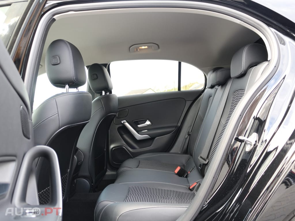 Mercedes-Benz A 250 e Progressive