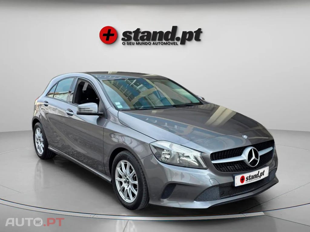 Mercedes-Benz A 180 CDI ( BlueEFFICIENCY ) Urban