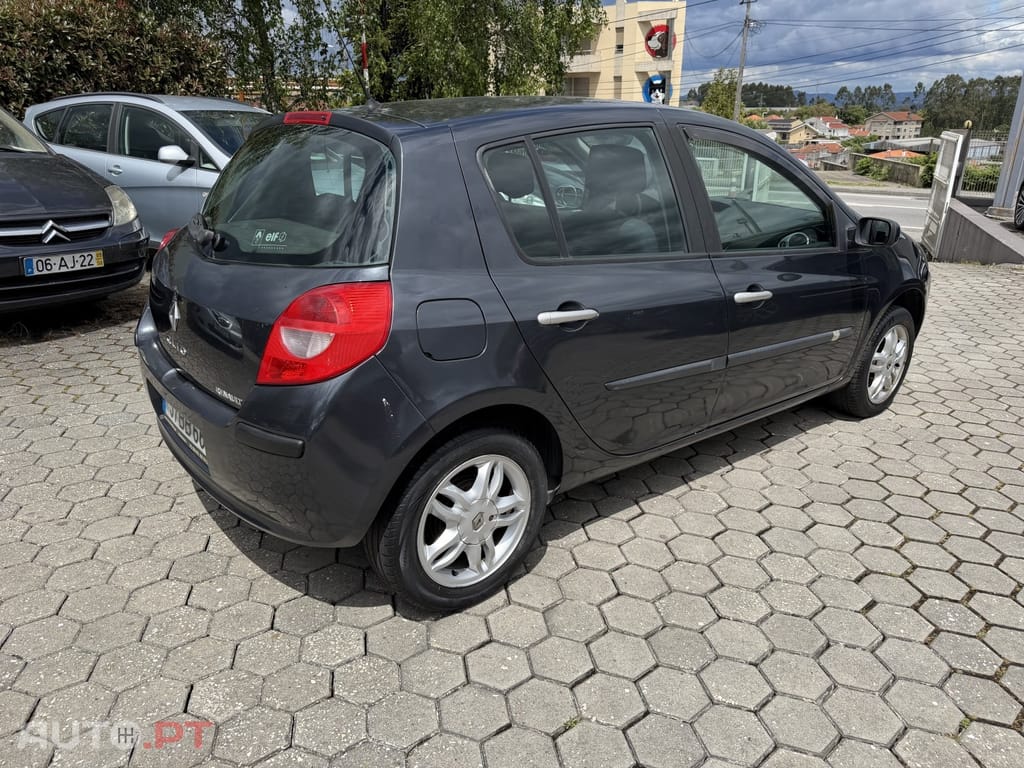 Renault Clio 1.2 16V Confort Dynamique