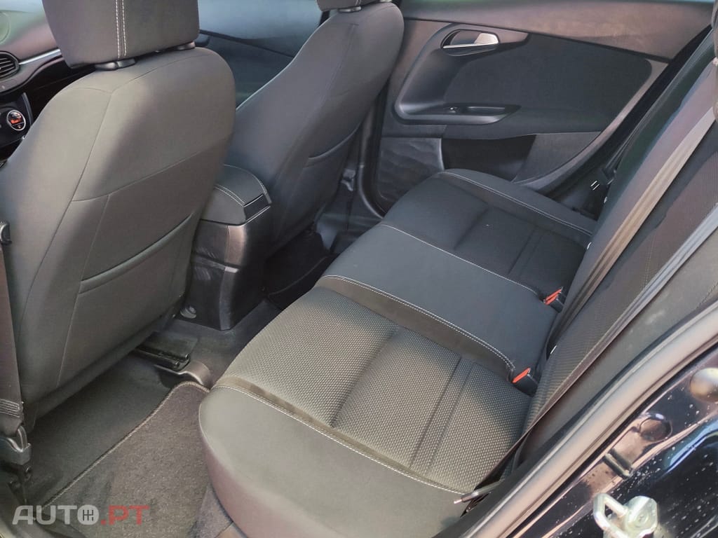 Fiat Tipo 1.3 M-Jet Lounge