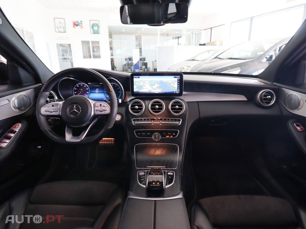 Mercedes-Benz C 300 e T 9G-TRONIC AMG Line