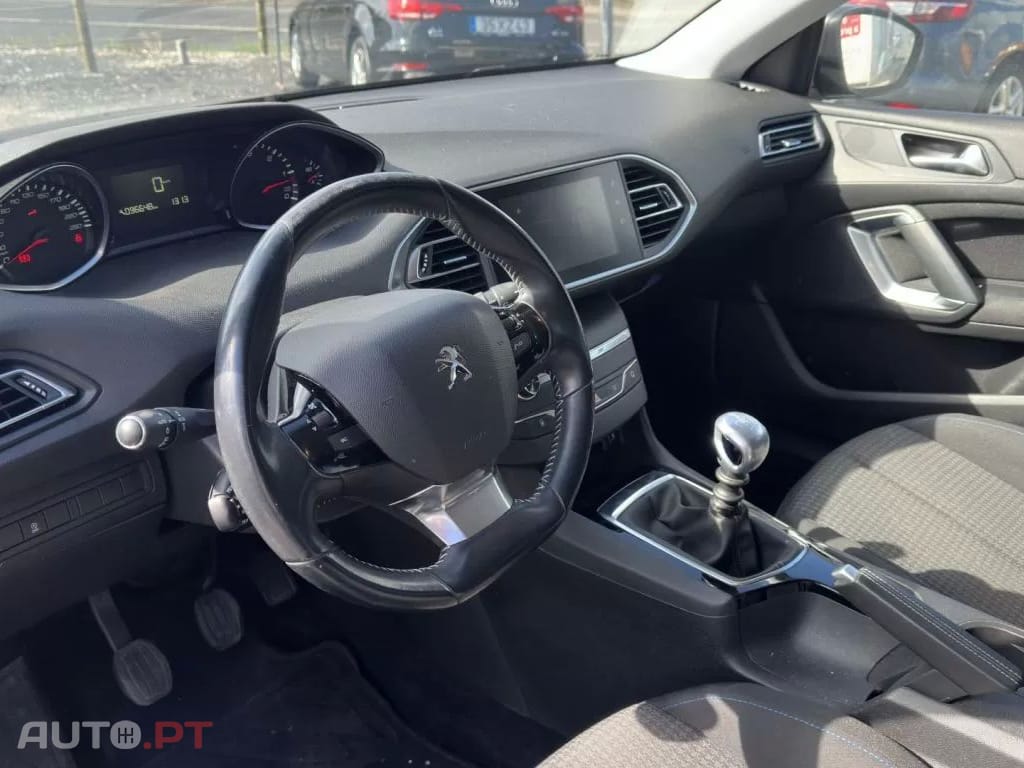 Peugeot 308 SW 1.5 BlueHDi Style