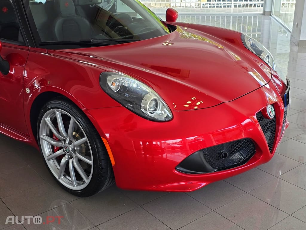Alfa Romeo 4C Spider 1750 TBi