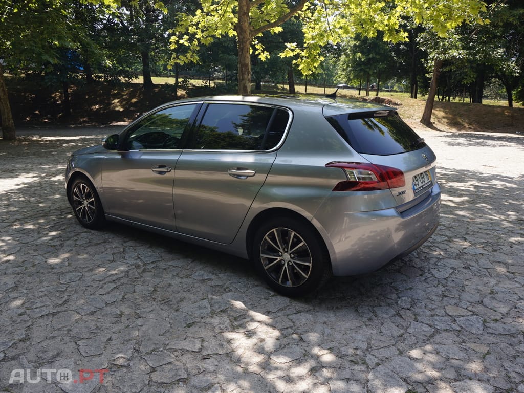 Peugeot 308 Allure 1.6 HDI 120cv