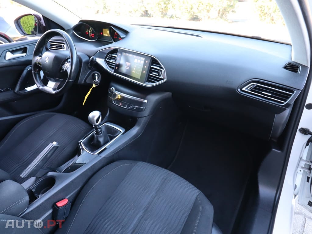 Peugeot 308 1.6 e-HDi Active