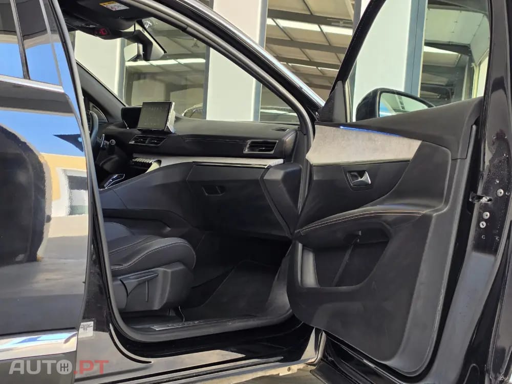 Peugeot 3008 1.6 Hybrid GT Pack e-EAT8
