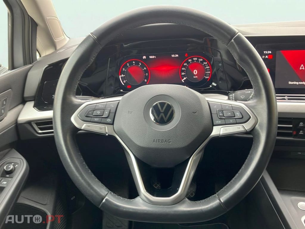 Volkswagen Golf 1.0 TSI Sportline