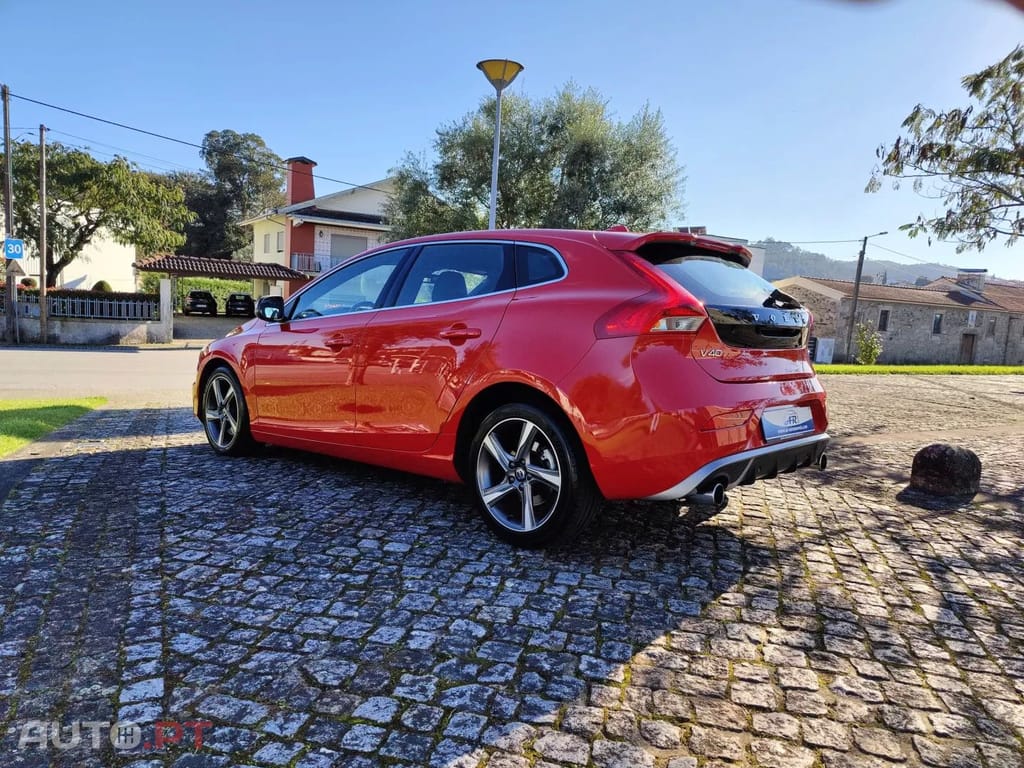Volvo V40 1.5 T3 Sport Edition R Geartronic