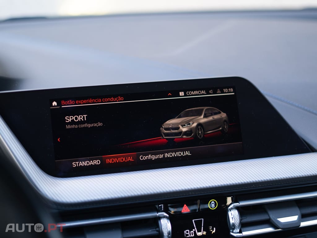 BMW 216 d Pack Desportivo M