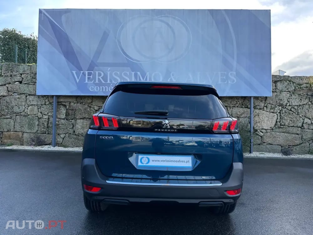 Peugeot 5008 1.5 BlueHDi Allure EAT8