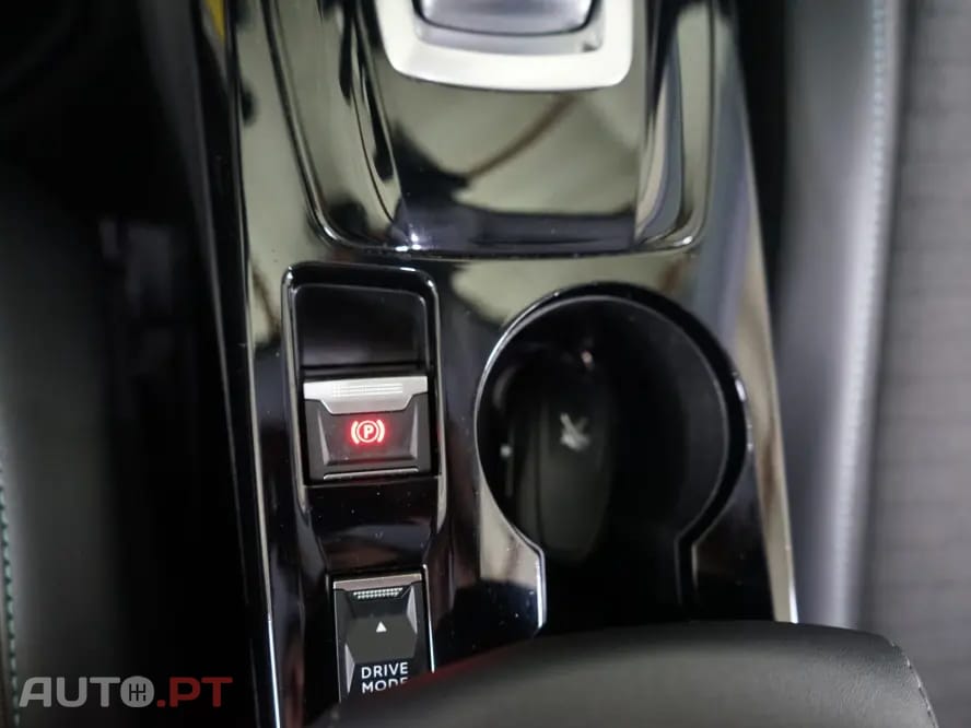 Peugeot 2008 1.2 PureTech Allure Pack EAT8