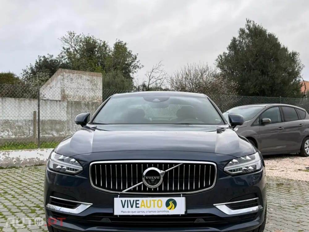 Volvo S90 T8 TWIN ENGINE