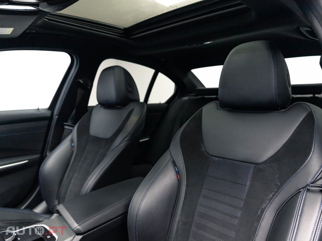 BMW 330 e iPerformance Pack M