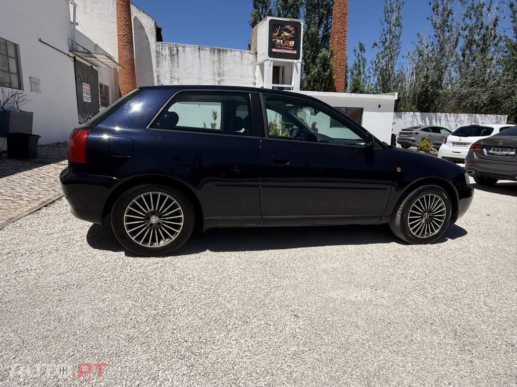 Audi A3 1.6 Attraction