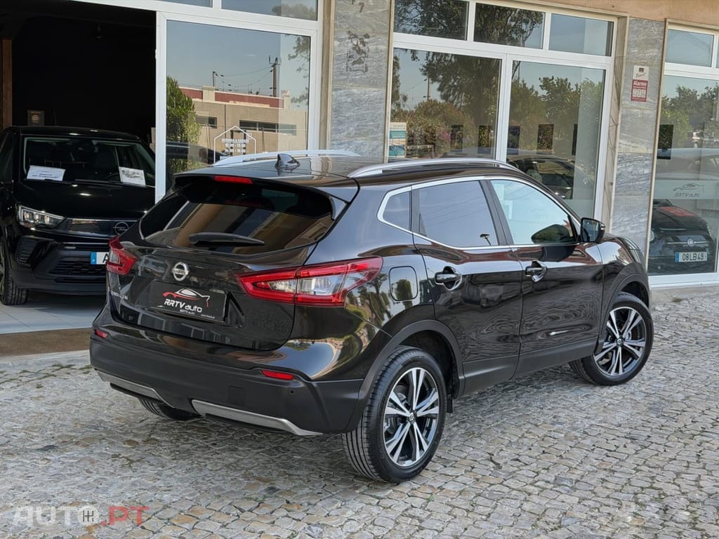 Nissan Qashqai 1.3 DIG-T Tekna Premium DCT