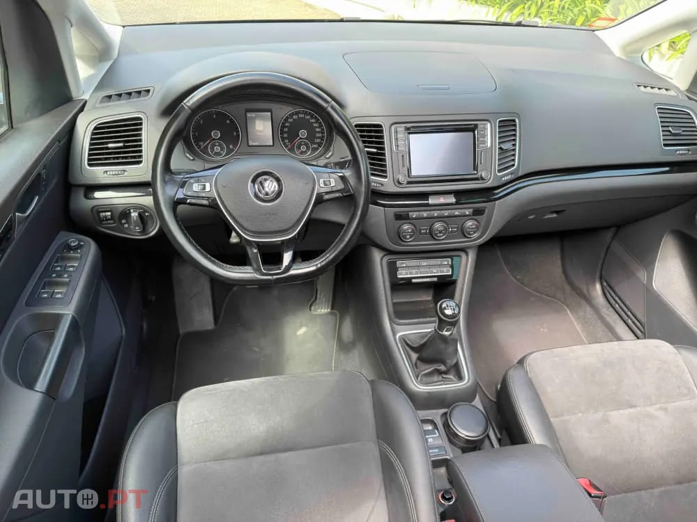 Volkswagen Sharan 2.0 TDI Blue Highline