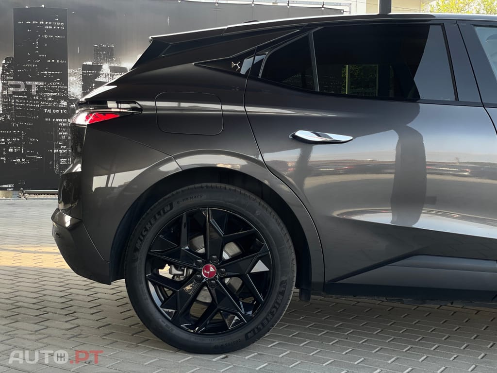 DS DS4 E-Tense Performance Line EAT8