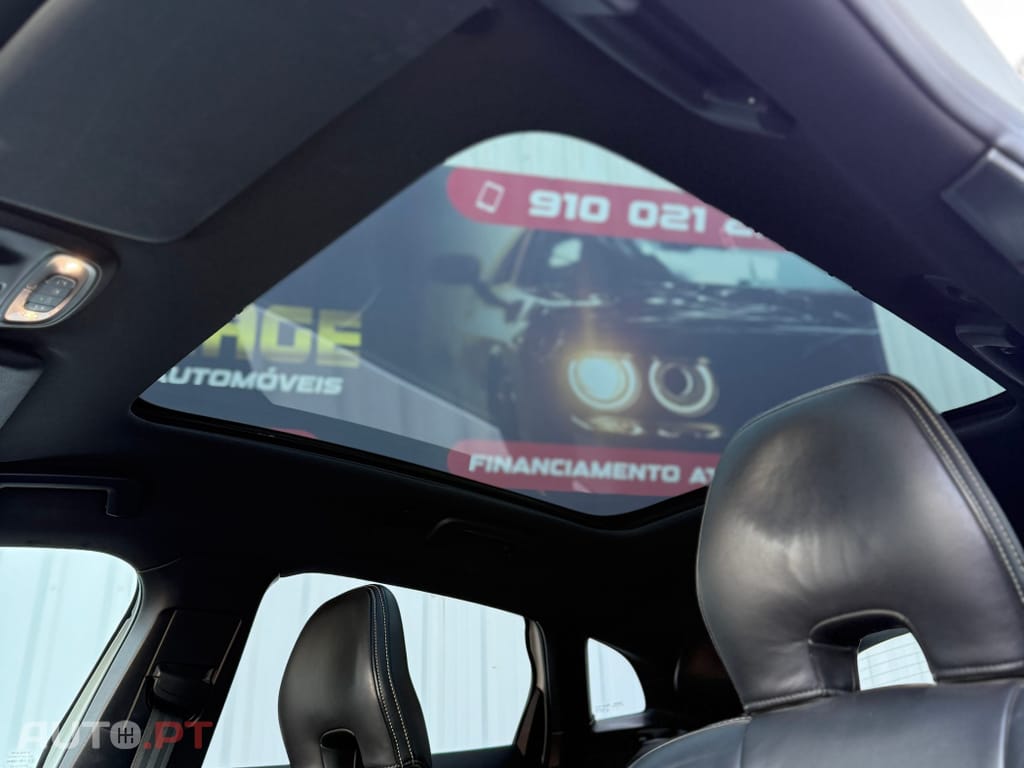 Volvo V40 2.0 D2 R-Design