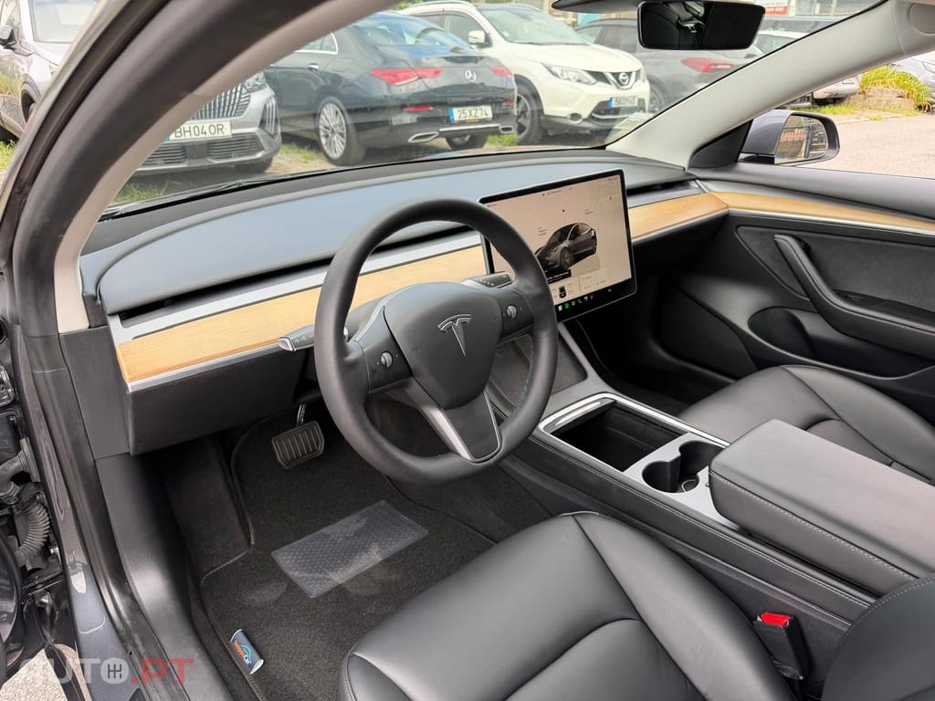 Tesla Model 3 Long Range Tração Integral Premium