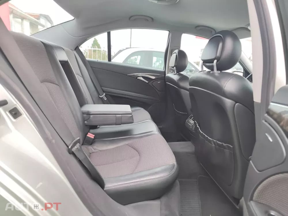 Mercedes-Benz E 220 CDi Avantgard