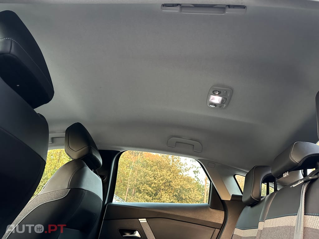 Citroen C4 PureTech 130 SHINE